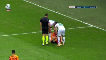 Emre Kılınç Galatasaray-Alanyaspor maçında penaltı bekledi