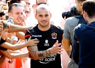 Wesley Sneijder kayıplara karıştı