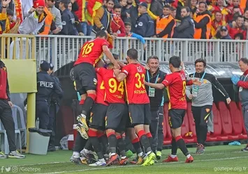 Ege derbisinde kazanan Göztepe