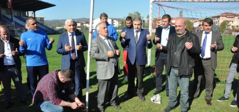 Galibiyet alamayan takım için kurban kestiler
