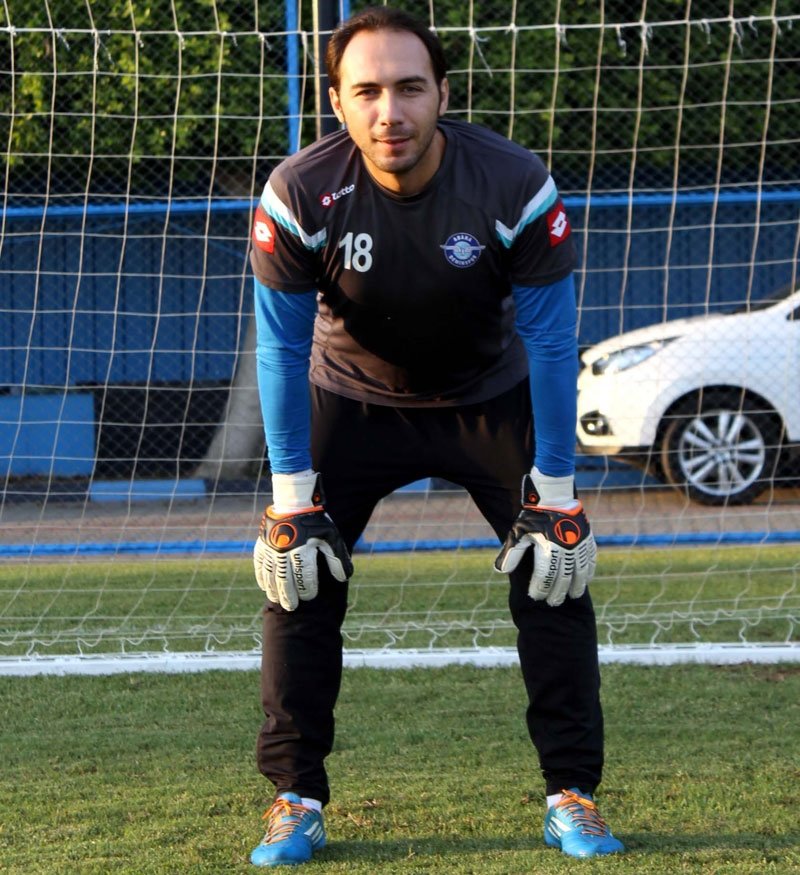 Yıldız futbolcuların gençlik halleri