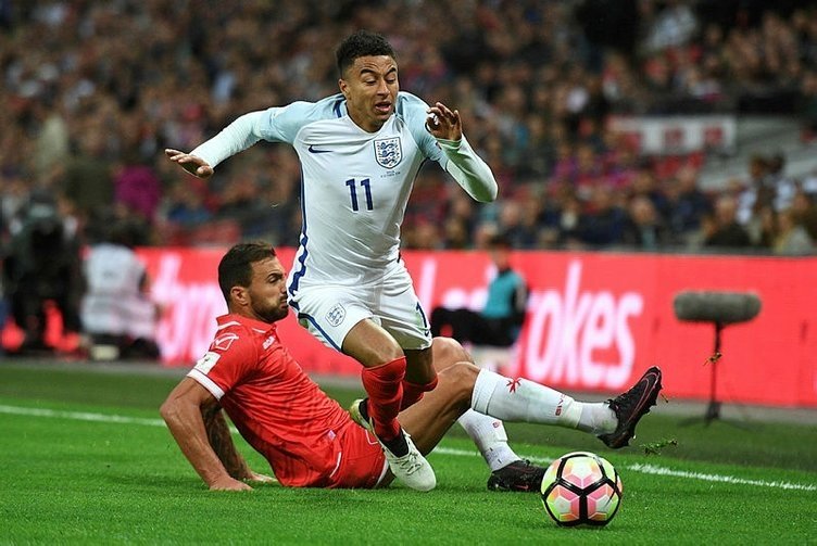 Futbol kuralları baştan aşağı değişiyor! Artık onlar da kart görecek