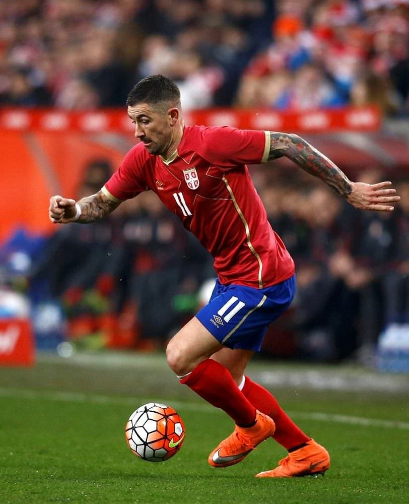 Beşiktaş’ta Kolarov bitti gibi