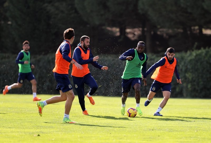 Ersun Yanal krizi bu sözlerle önledi!