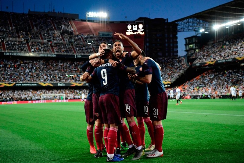 Valencia - Arsenal maçında şok kavga! İşte o anlar...