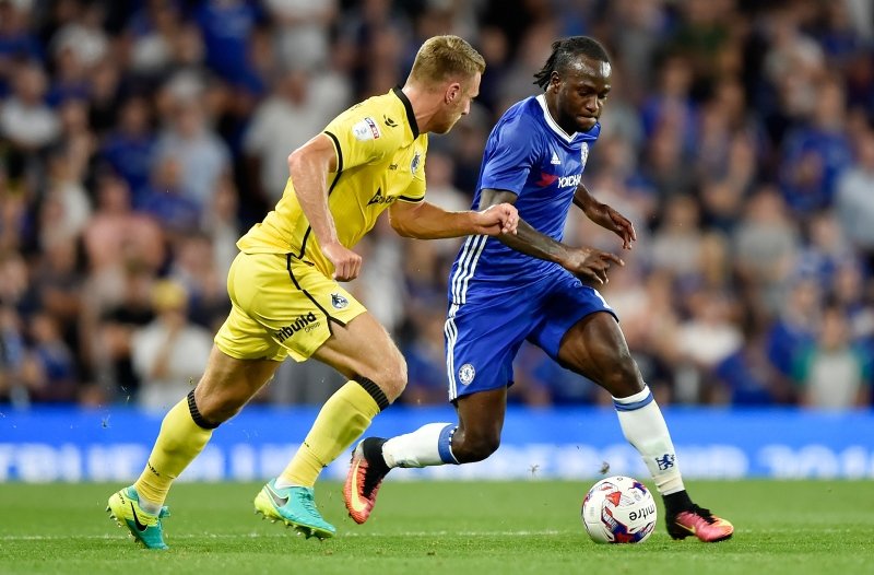 Victor Moses’ten şok talep: Fenerbahçe ligden düşerse...