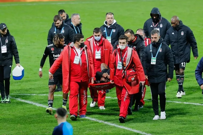 BEŞİKTAŞ HABERLERİ: Beşiktaş'ta sakatlık şoku! N'Koudou... - 1