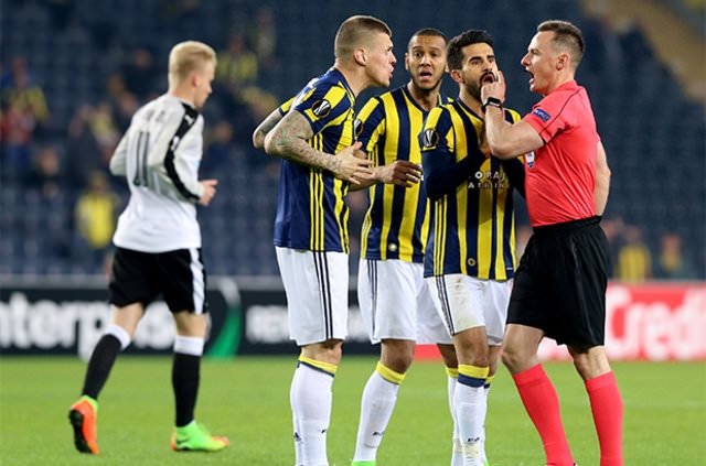 Skrtel sosyal medyayı salladı!