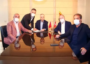 Arda Turan Galatasaray'da