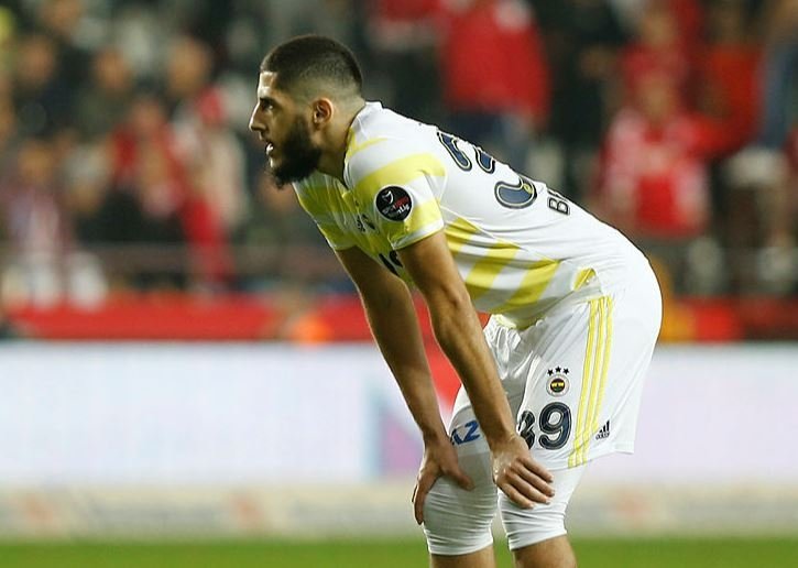 Fenerbahçe 10 milyon Euro’yu çöpe attı!