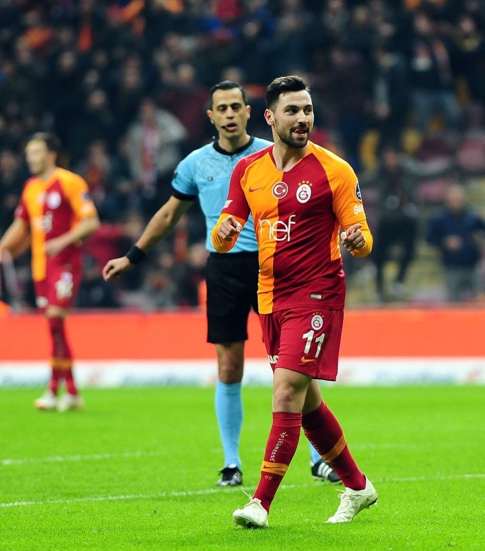 Almanlar Sinan Gümüş’e talip oldu!