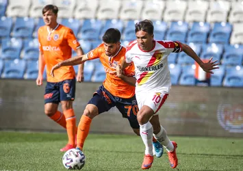 Başakşehir ligde ilk puanını aldı!