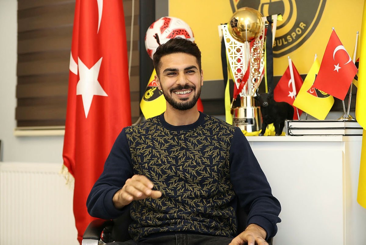 Beşiktaş için sağa iki isim: Stephan Lichtsteiner ve Zeki Çelik