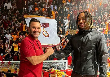 G.Saray'dan Sacha'ya veda!