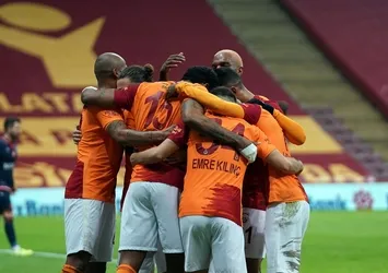 Toroğlu böyle yorumladı! "Çift kaymaklı ekmek kadayıfı"