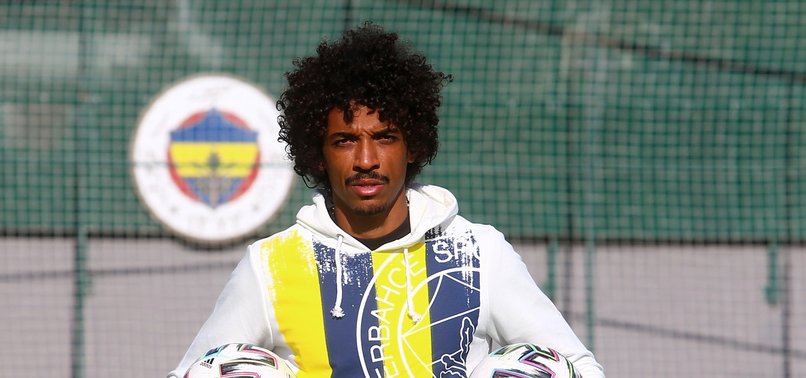 Fenerbahçe'de rol model Gustavo