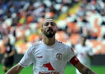 Altınordu'da Ahmet İlhan formasını sattı