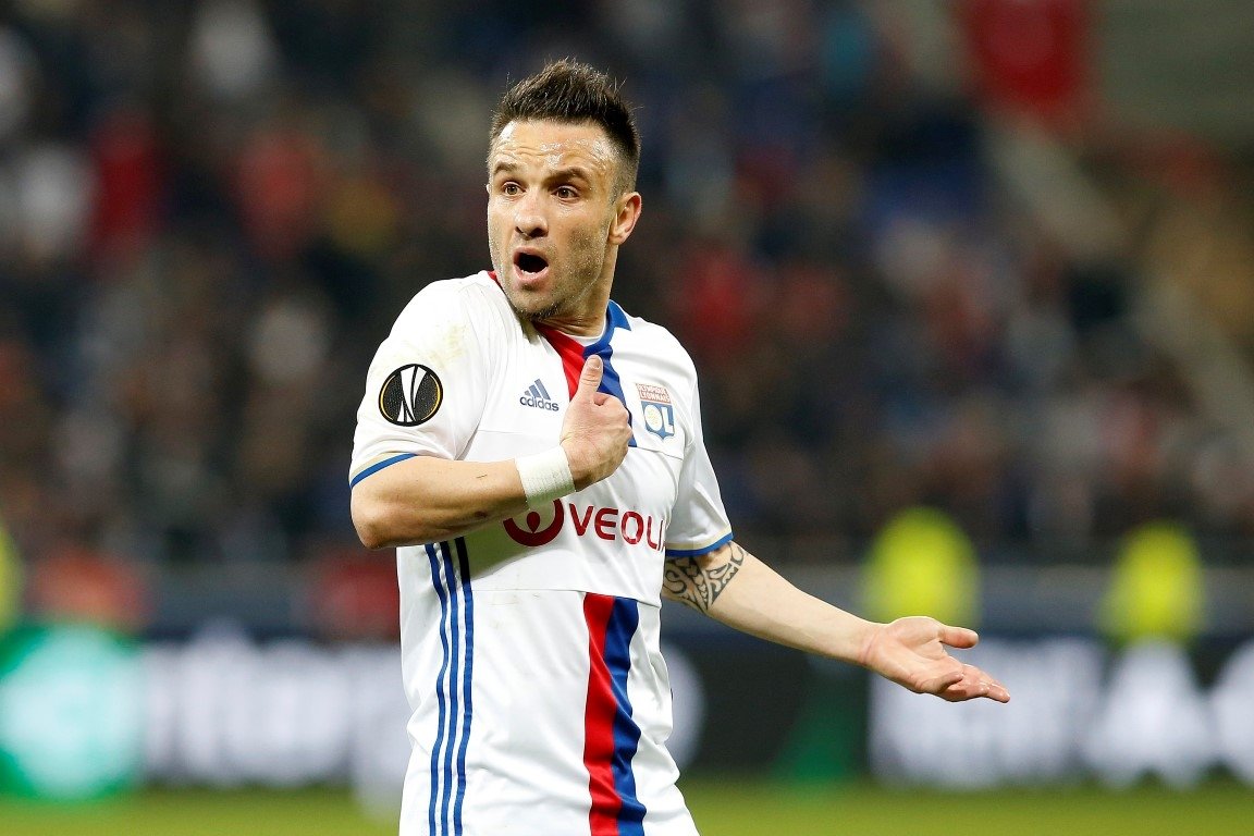 Mathieu Valbuena bugün İstanbul’a geliyor