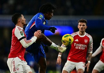 Arsenal deplasmanda Chelsea'yi yıktı!