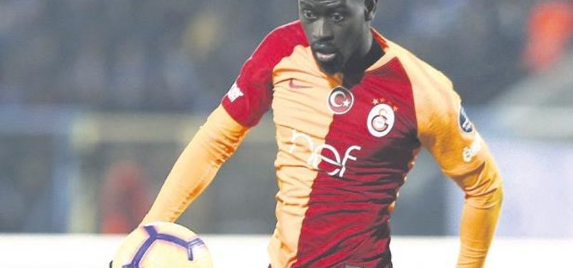 Gözler Fatih Terim’de