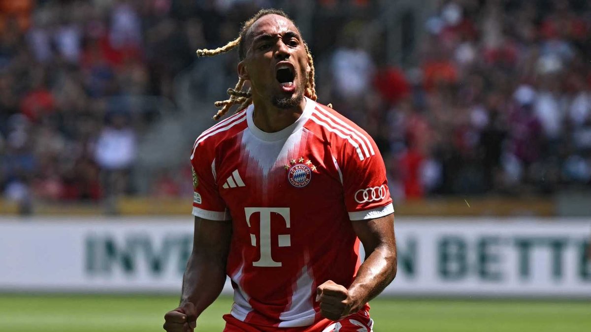 G.Saray eski oyuncusunu renklerine bağlıyor! Sacha Boey imza için yola çıktı