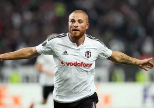 Beşiktaş'tan resmi transfer açıklaması