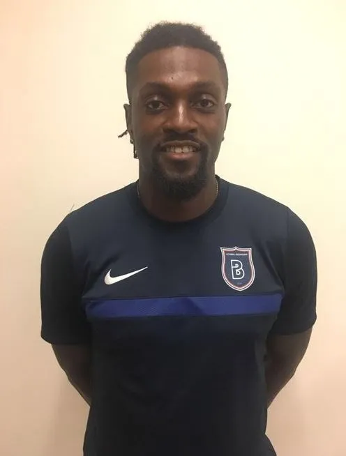 Emmanuel Adebayor Medipol Başakşehir'de - 1