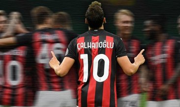 Hakan şov yaptı Milan turladı!