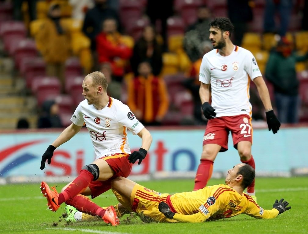Galatasaray-kayserispor karşılaşmasından kareler