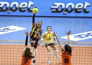 Avrupa derbisi Eczacıbaşı'nın