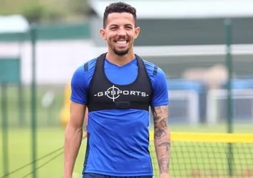Flavio geri dönüyor!