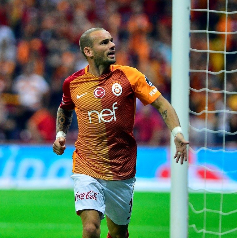 Galatasaray’da Sneijder zirvesi