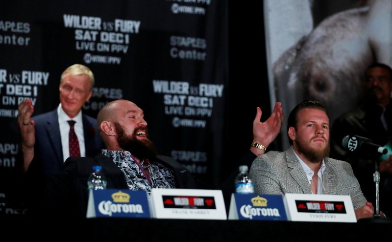 Fury ve Wilder arasında gergin anlar!