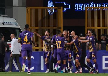Eyüpspor geriye düştüğü maçı kazandı!