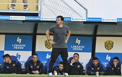 Emre Belözoğlu teknik adamlık kariyerinde 100. maçına çıkacak