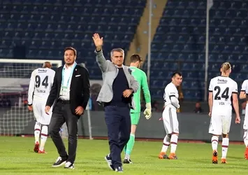 Şenol Güneş, rekor için sahaya çıkacak