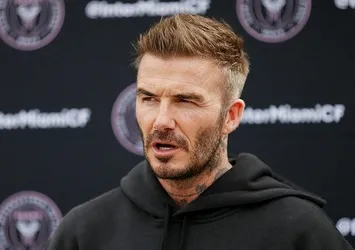Beckham'dan oğluna düğün hediyesi!