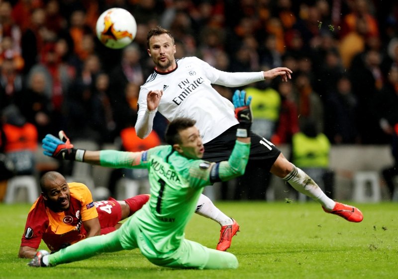 Galatasaray tarihe geçti! Avrupa kupalarında ilk kez...