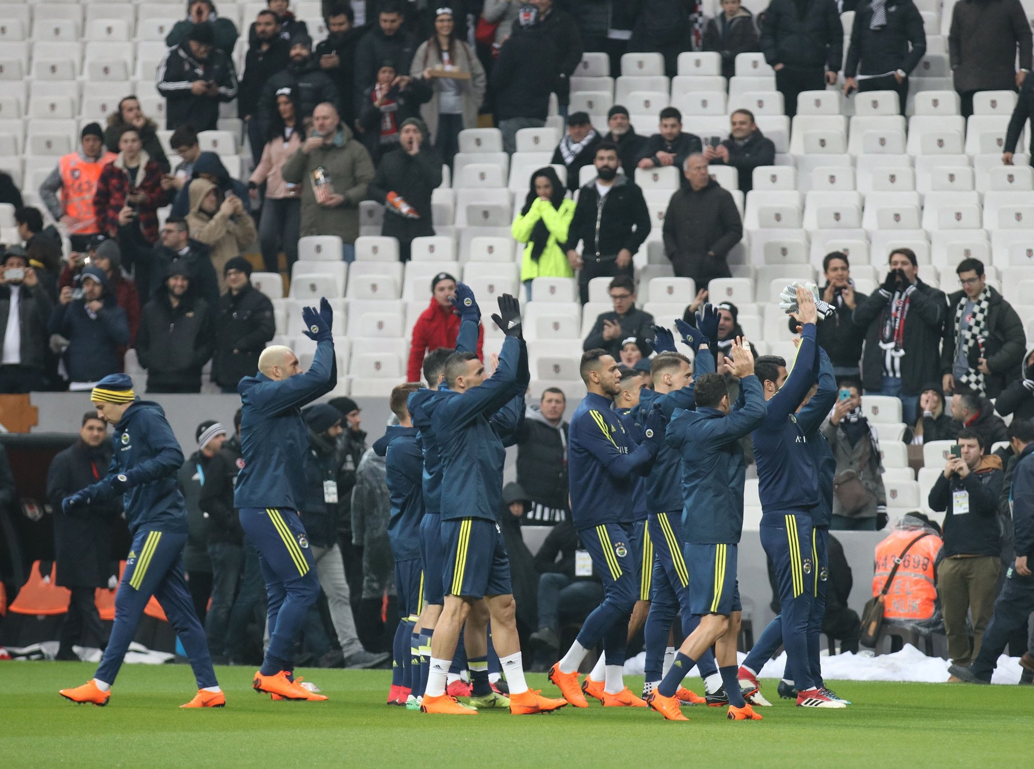 Caner Erkin’den Fenerbahçe taraftarına cevap...