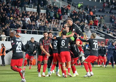 Çorum Pendikspor'u devirdi!