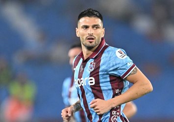 Okay Yokuşlu: Zirveye oynayan Trabzonspor...