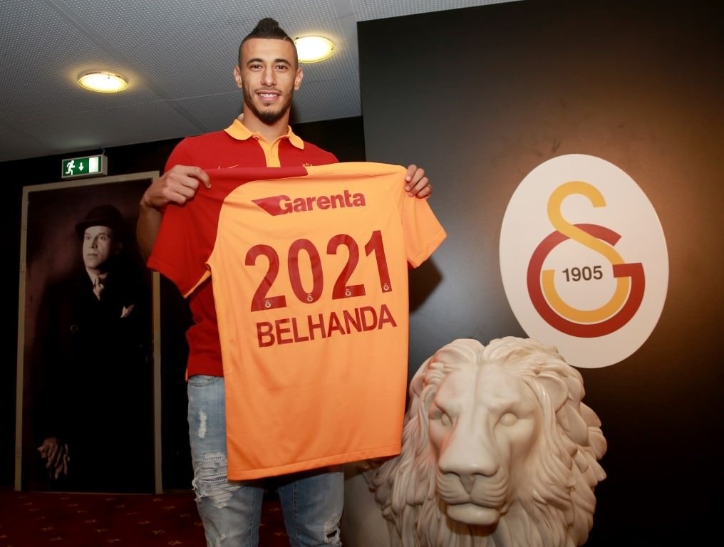 Taraftar sordu, Belhanda cevapladı