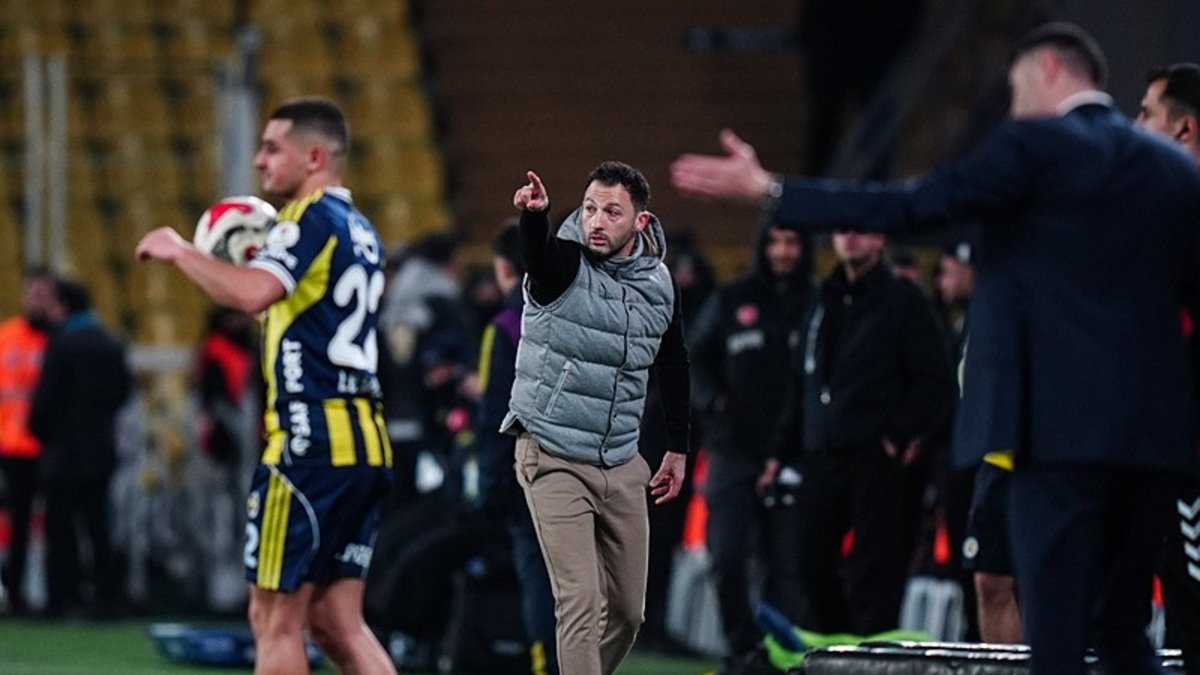 Ahmet Çakar'dan flaş Domenico Tedesco eleştirisi! "Sormak lazım!"