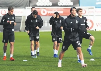 Kartal’a 7 genç takviye