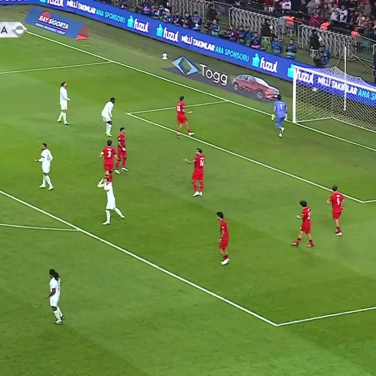 Fransa Mbappe ile tehlike yarattı! İşte o pozisyon