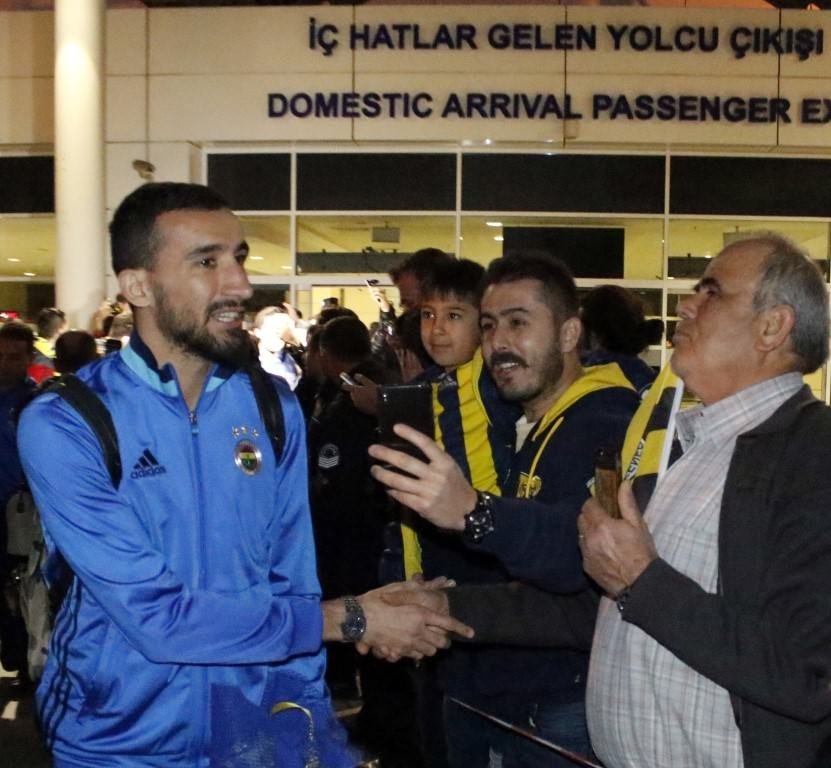 Fenerbahçe, Antalya’ya gitti
