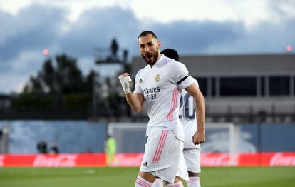 Son dakika spor haberi: Karim Benzema 2049 gün sonra Fransa Milli Takımı’na döndü!