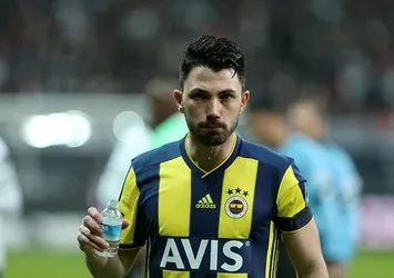 Tolgay Arslan forma istiyor