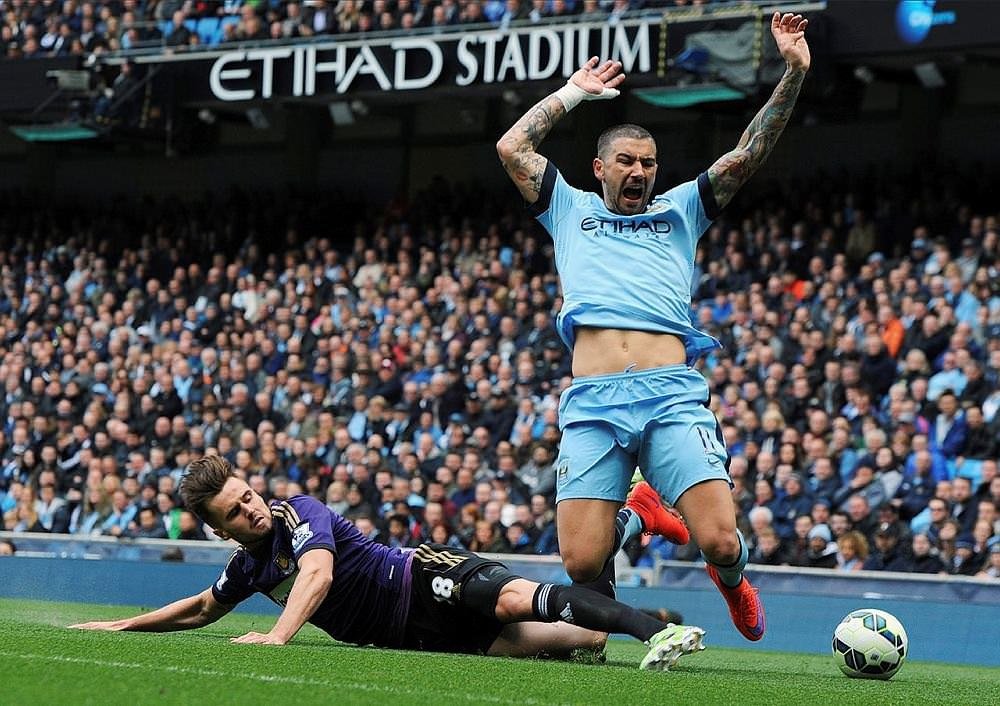 Beşiktaş’ta Kolarov bitti gibi