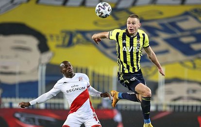 Son dakika spor haberi: Fenerbahçe’de Atilla Szalai’ye milli davet!